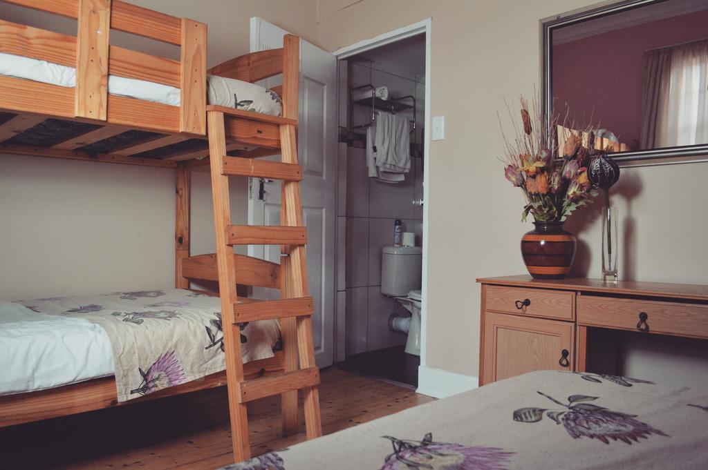 Homebase Melville Backpackers Johannesburg Exteriör bild