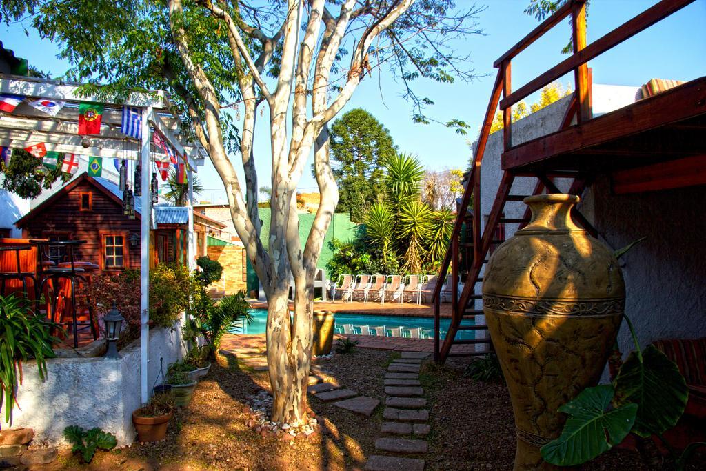 Homebase Melville Backpackers Johannesburg Exteriör bild