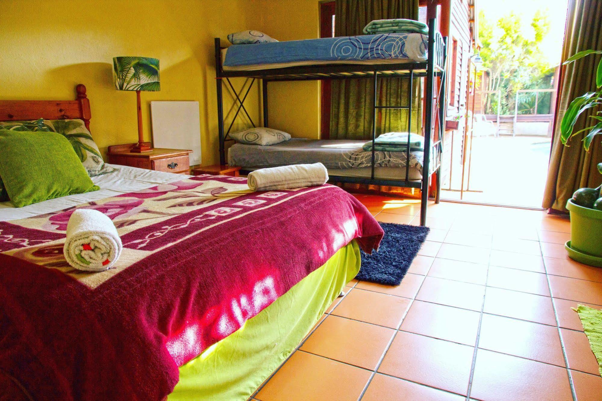Homebase Melville Backpackers Johannesburg Exteriör bild